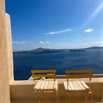 Kamari Real Living, With Caldera Views And Jacuzzi *