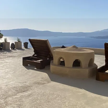 Kamari Real Living, With Caldera Views And Jacuzzi Nyaraló Thirasziá