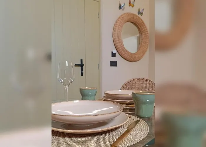 Nyaraló Kamari Real Living, With Caldera Views And Jacuzzi