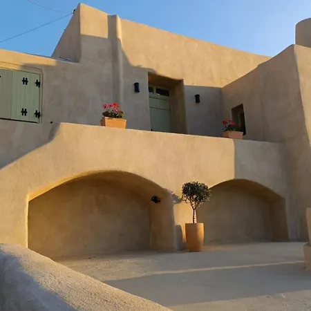 Ferienhaus Kamari Real Living, With Caldera Views And Jacuzzi Thirasia