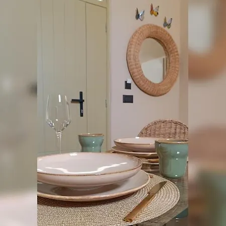 Σπίτι διακοπών Kamari Real Living, With Caldera Views And Jacuzzi