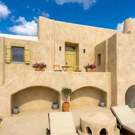 Kamari Real Living, With Caldera Views And Jacuzzi