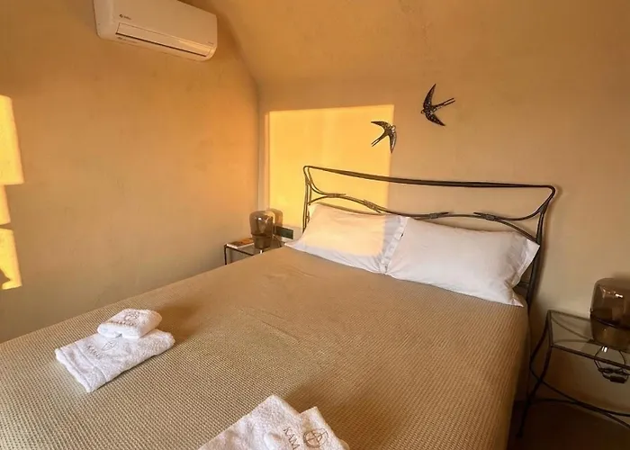 Сasa de vacaciones Kamarí Real Living-canava House With Caldera Views Therasia