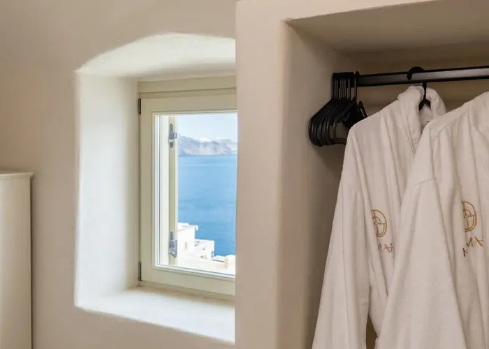 Сasa de vacaciones Kamarí Real Living-canava House With Caldera Views Therasia