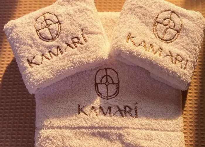 Kamari Real Living, With Caldera Views And Jacuzzi * Thirasia